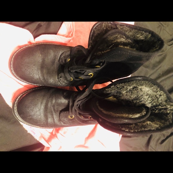 Black combat boots . Size 8. Gently worn. - Picture 2 of 5